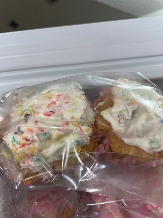 FRUITY PEBBLE COOKIEZ  1